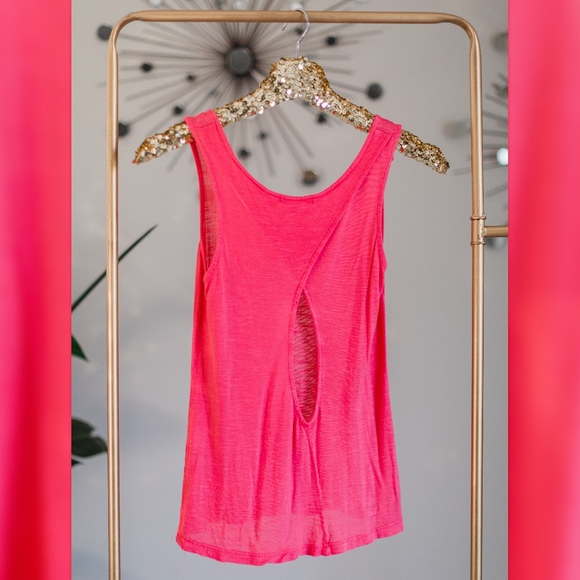 Charlotte Russe Pink Tank Top - Picture 3 of 3